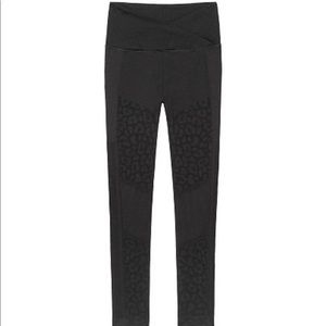 Victoria’s Secret sport seamless leopard legging